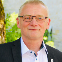  Bernd Ksters